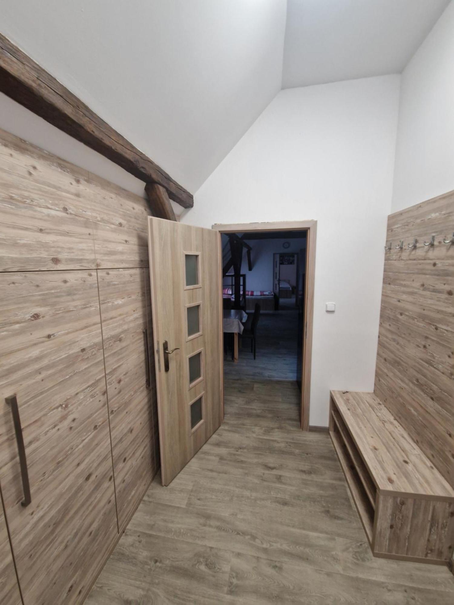 Kladruby  Apartmany Pod Klasterem المظهر الخارجي الصورة