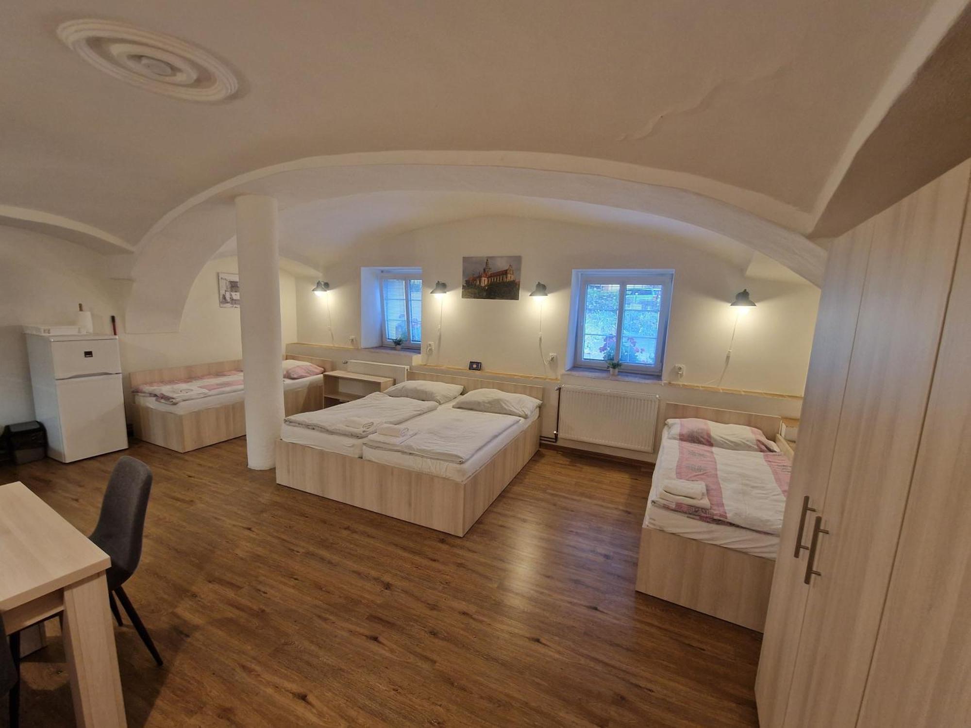 Kladruby  Apartmany Pod Klasterem المظهر الخارجي الصورة