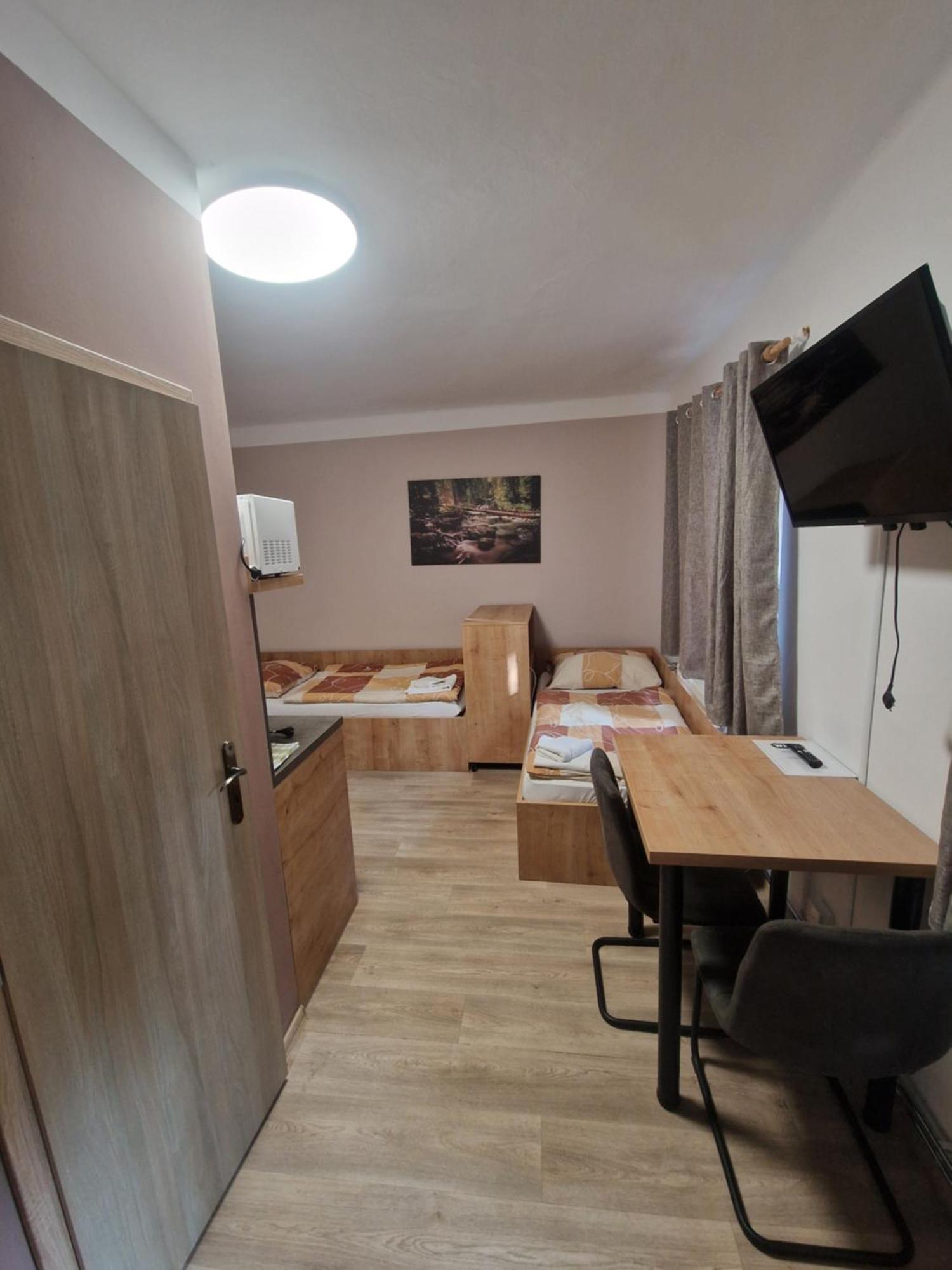 Kladruby  Apartmany Pod Klasterem المظهر الخارجي الصورة